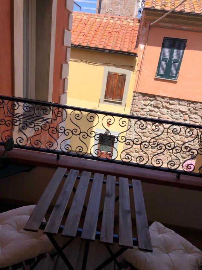 La Piazzetta Διαμέρισμα Capraia Εξωτερικό φωτογραφία
